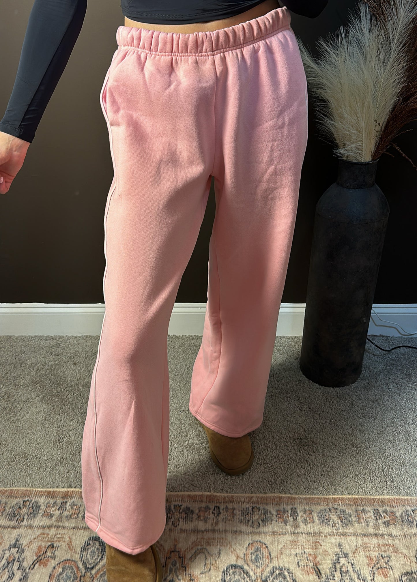 Just Lounging Sweatpants - Taffy Pink