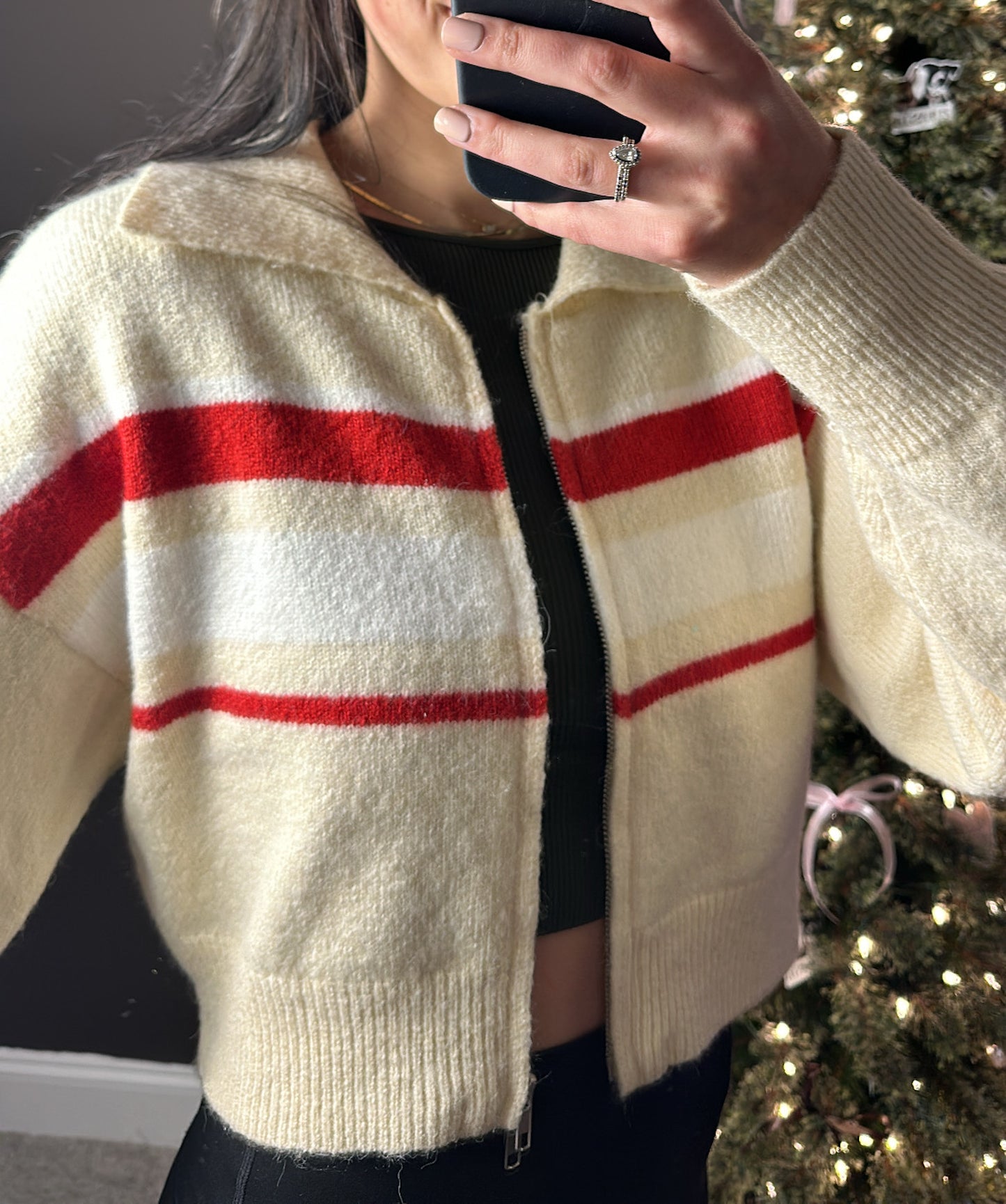 Eggnog Cropped Zip-up